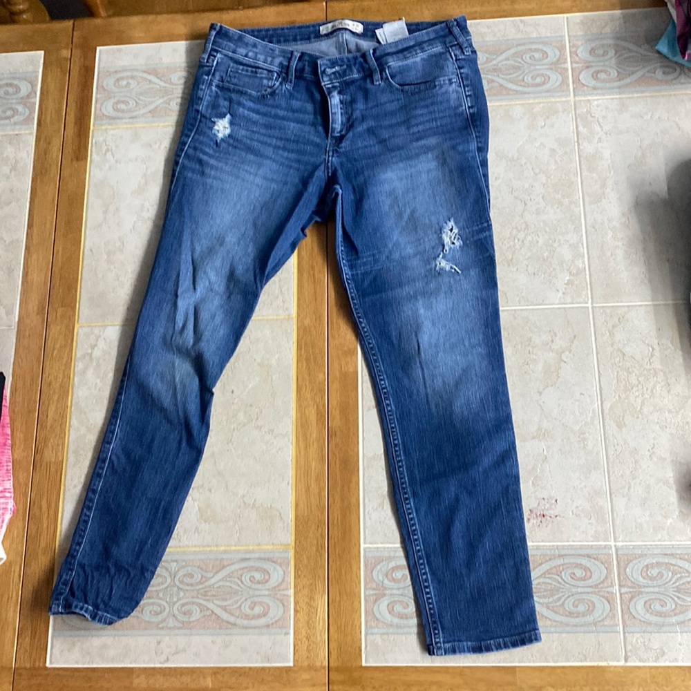 Hollister skinny jeans